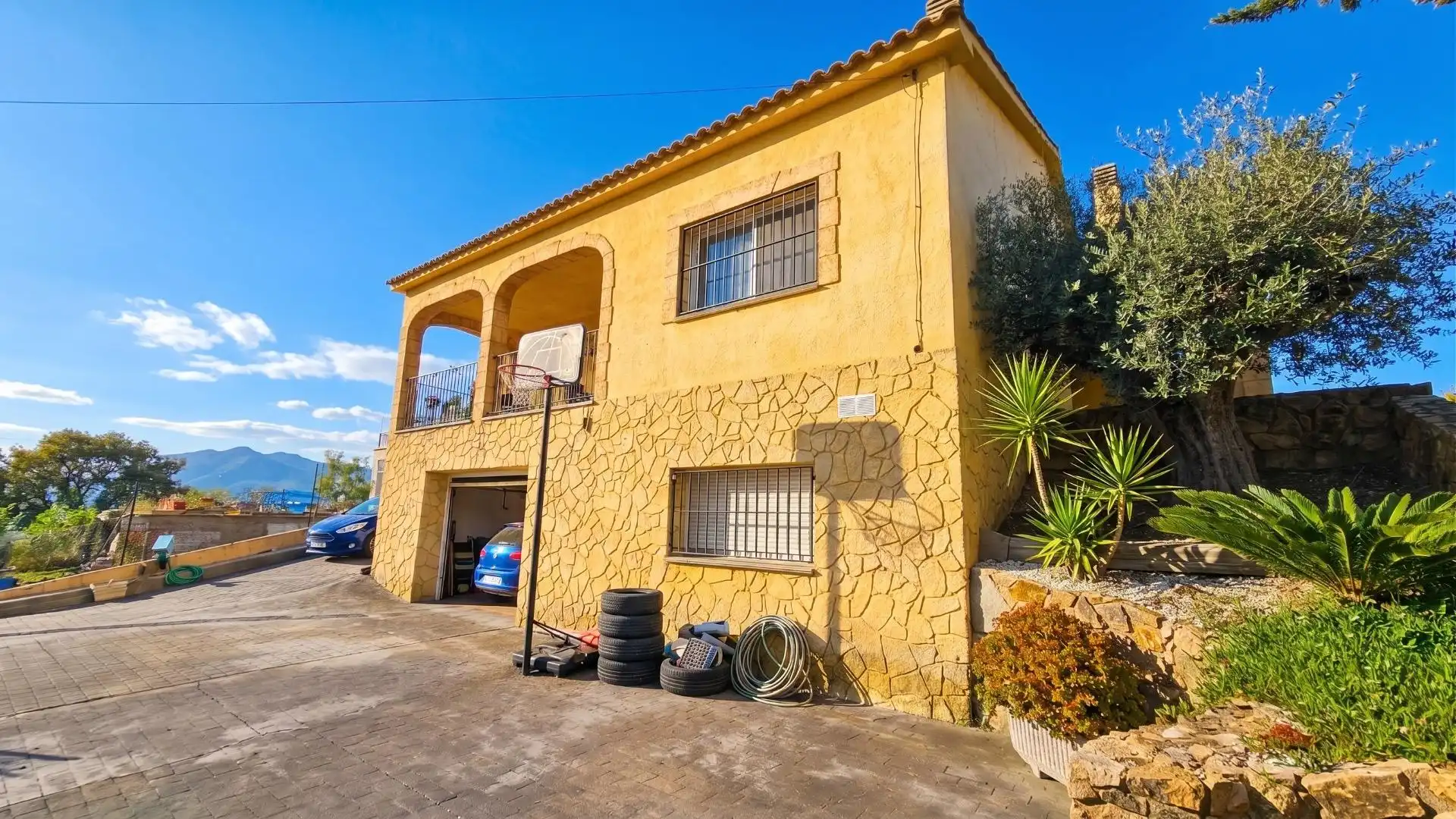 Maison avec terrasse à vendre à Montbarbat, imagen 2