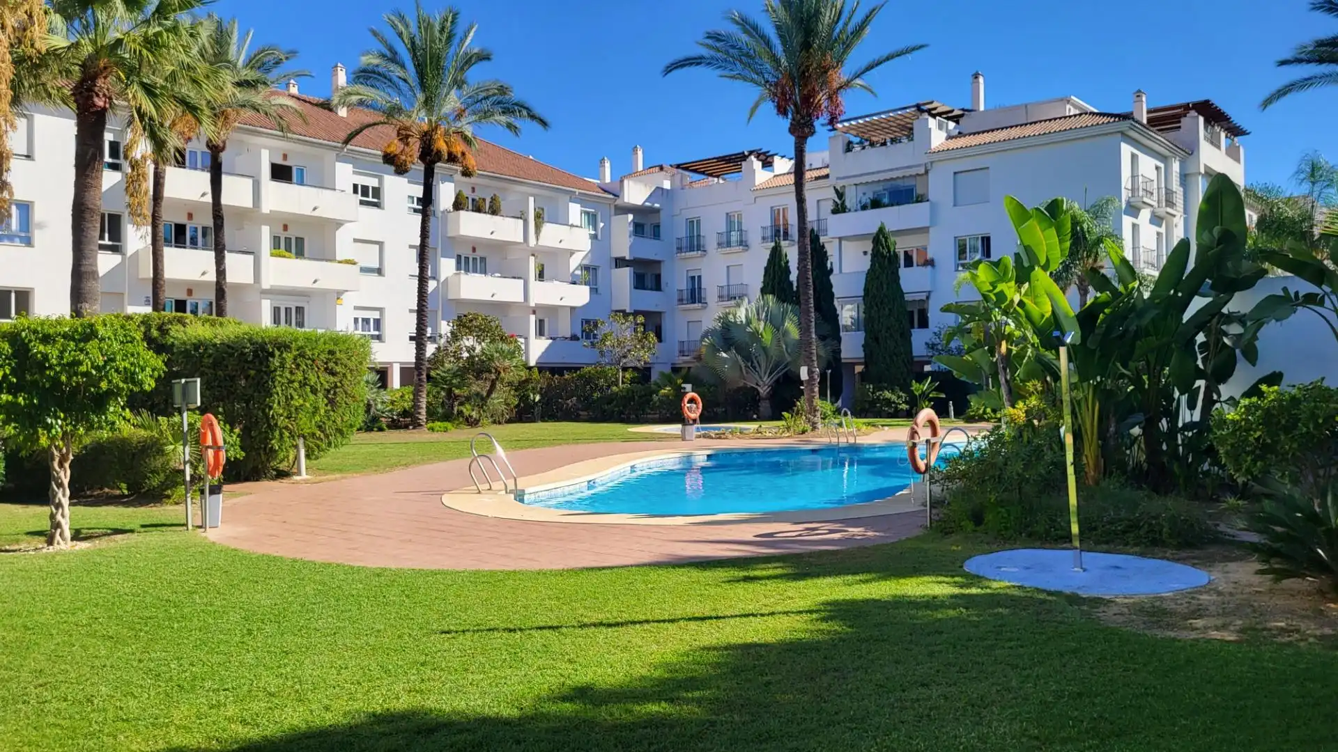 Apartamento con terraza en venta en Nueva Andalucía, imagen 6