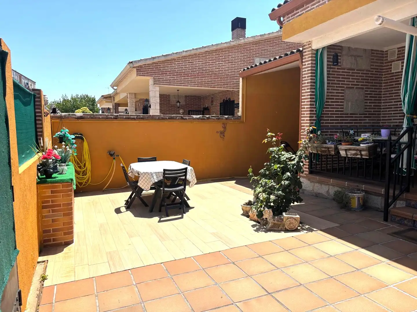 Terrassa de Casa o xalet en venda en Humanes de Madrid amb Calefacció, Jardí privat i Parquet