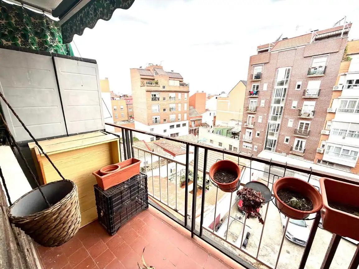 Terrassa de Pis en venda en Madrid