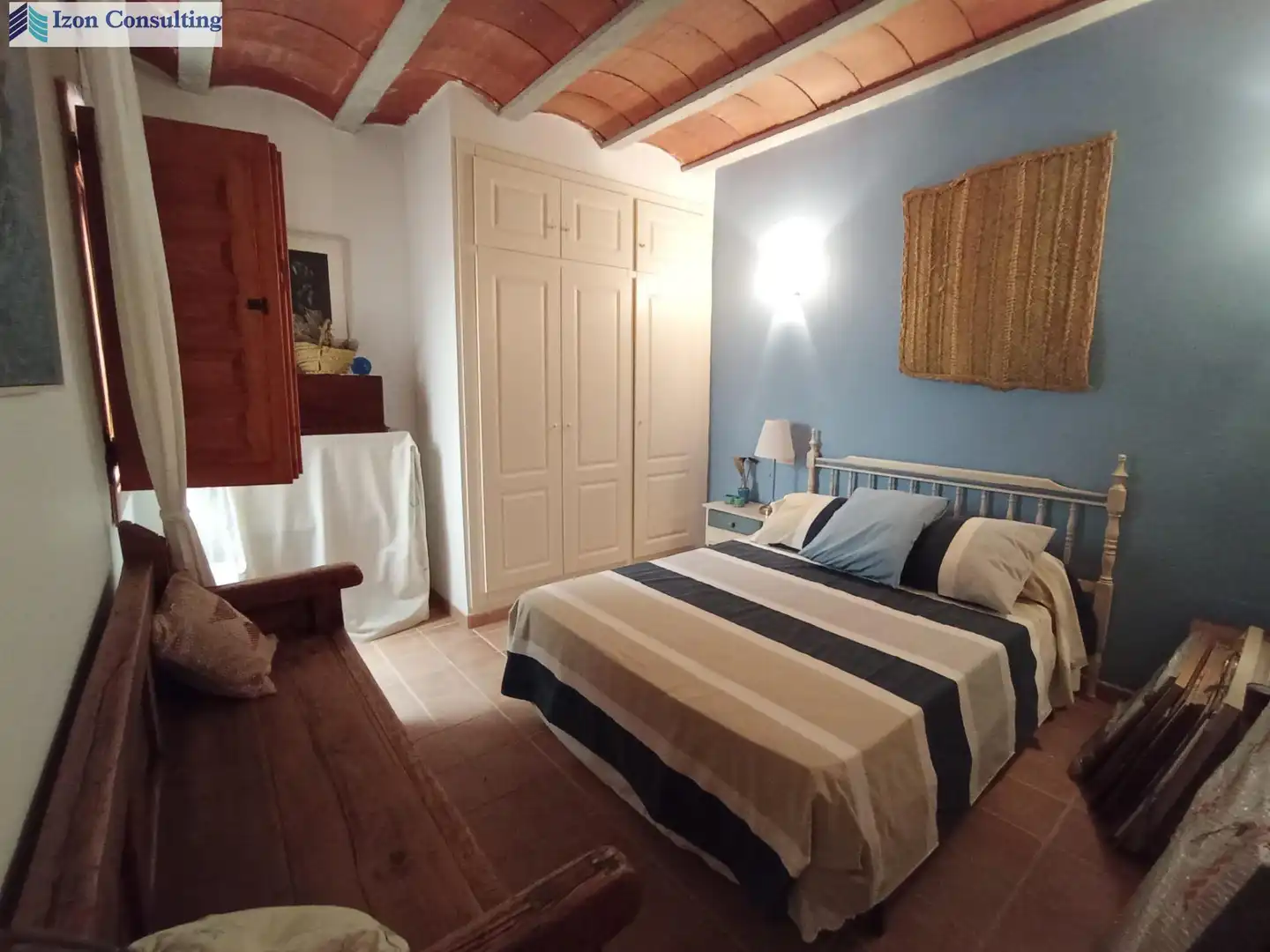 Dormitori de Casa o xalet en venda en Elche de la Sierra amb Calefacció, Jardí privat i Terrassa