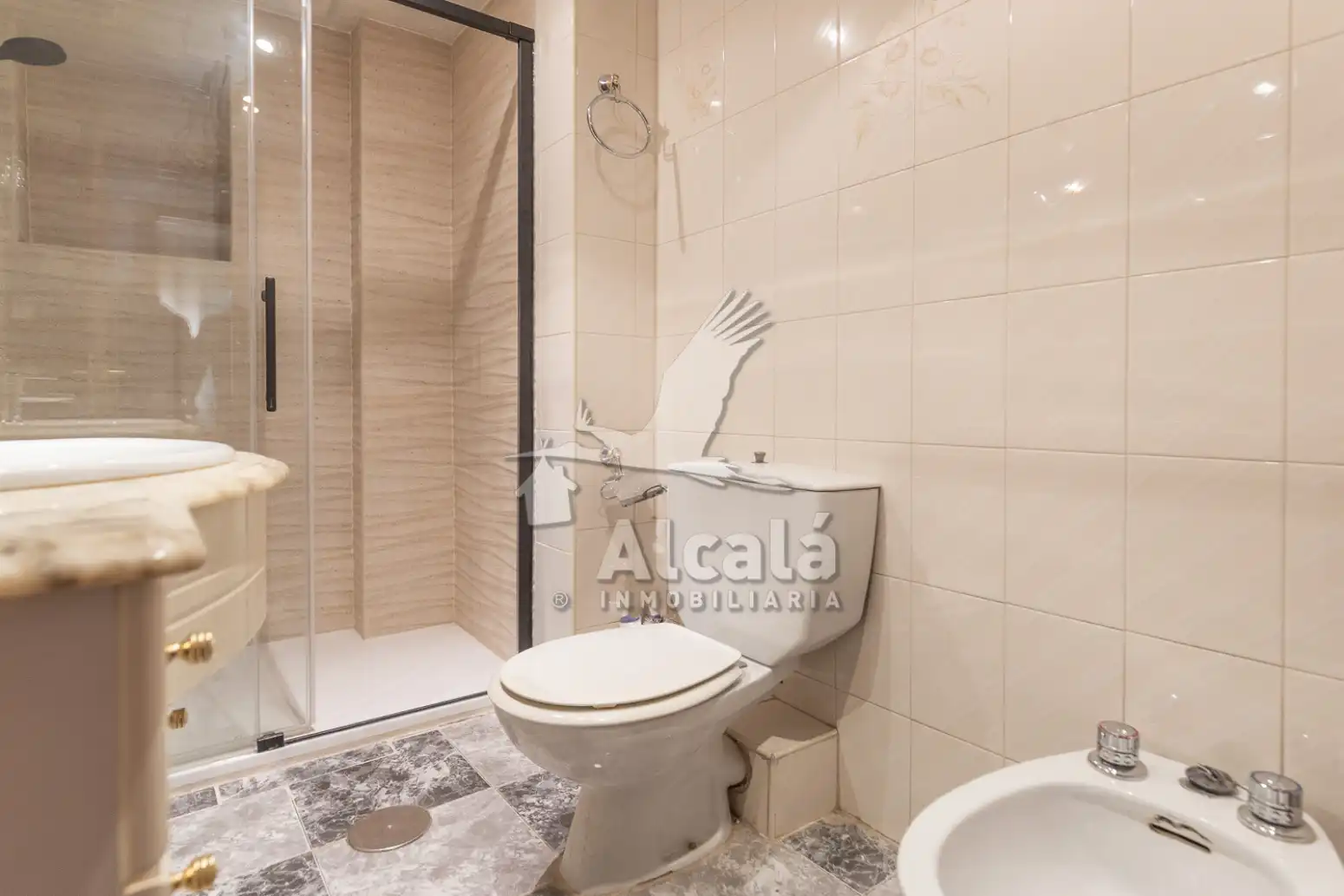 Badezimmer von Wohnung zum Verkauf in Alcalá de Henares mit Heizung und Terrasse