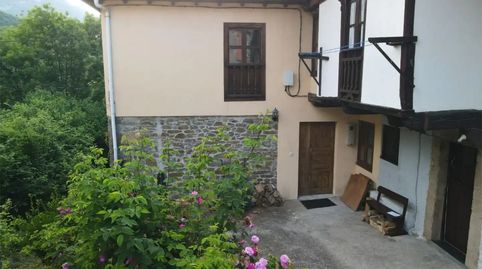 Foto 2 de Finca rústica en venda a Aldea Cadenaba, 39, Ponga, Asturias
