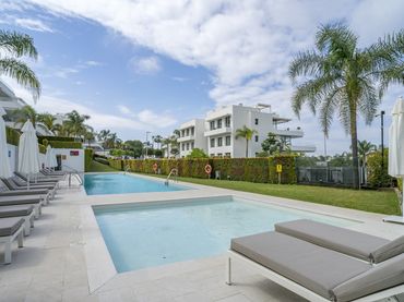 Penthouse mit Aufzug zum Verkauf in Estepona Pueblo
