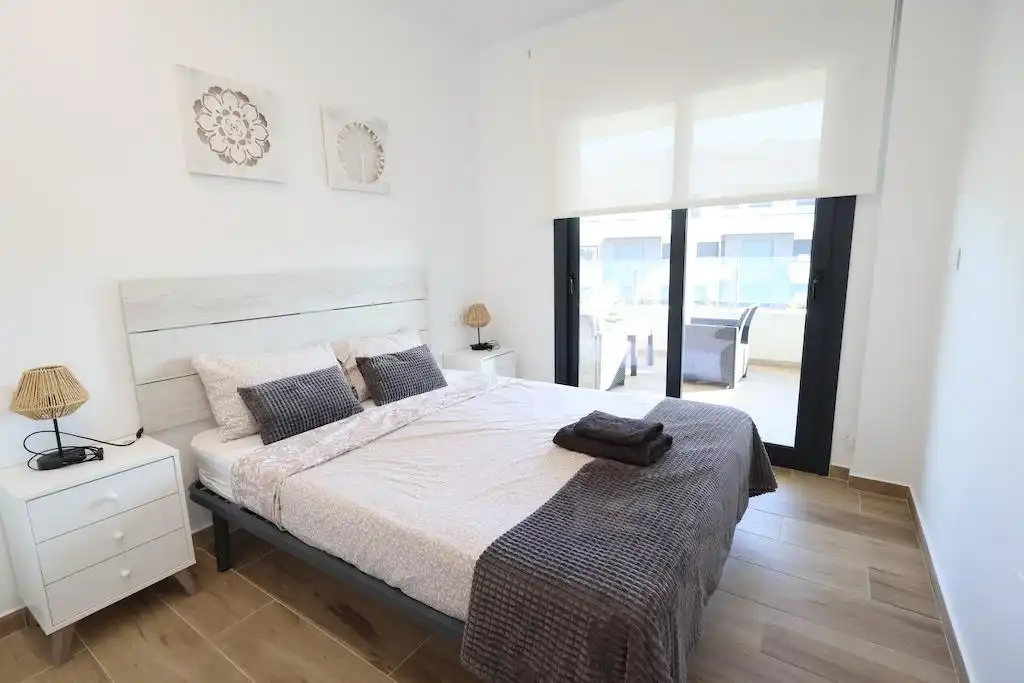 Dormitori de Apartament en venda en Orihuela amb Aire condicionat, Calefacció i Terrassa