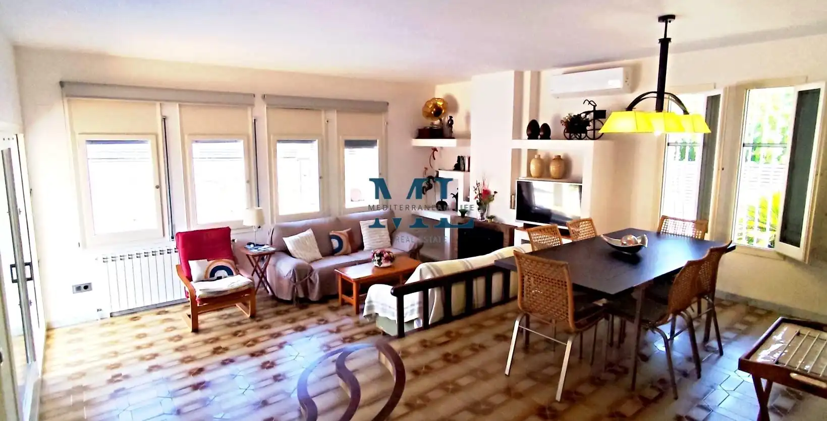 Living room of Houses for sale in Roda de Berà  with Heating and Swimming Pool