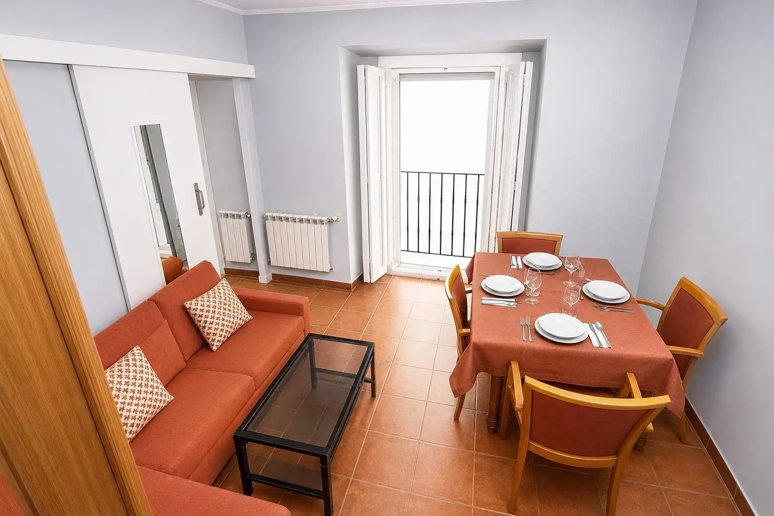 Dining room of Flat for rent in Madrid  with Heating, Furnished and Balcony