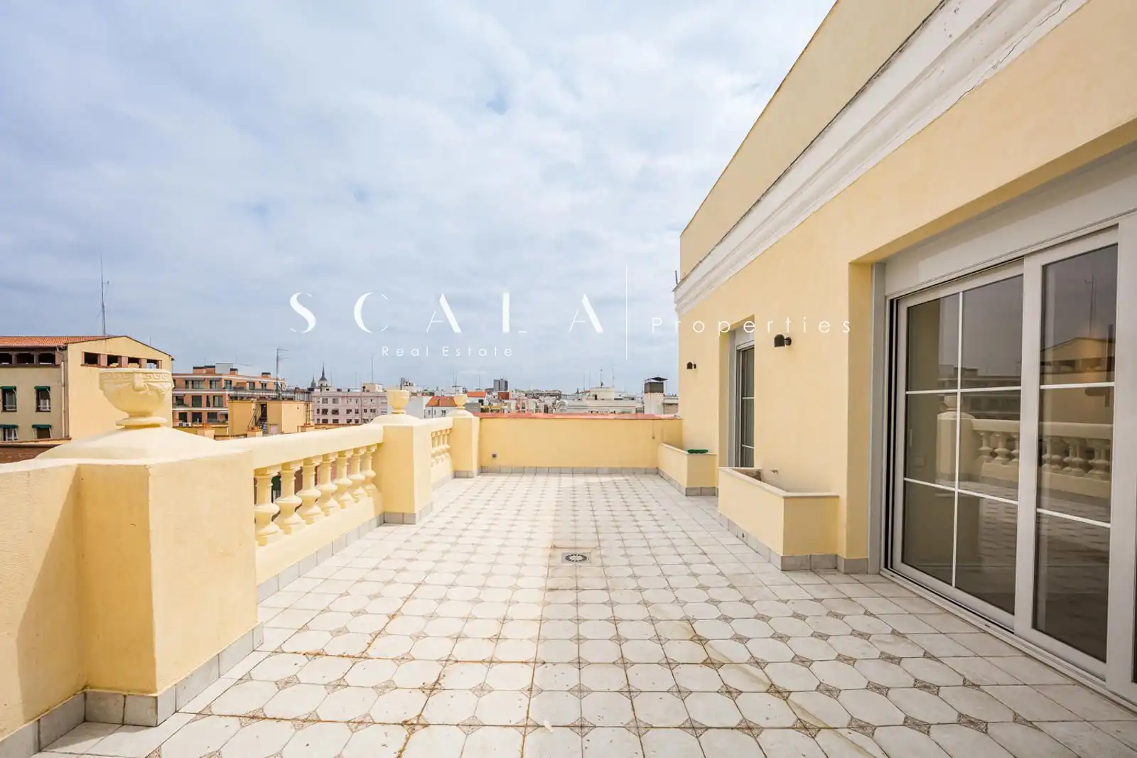 Terrace of Attic for rent in Madrid  with Air Conditioner, Heating and Terrace