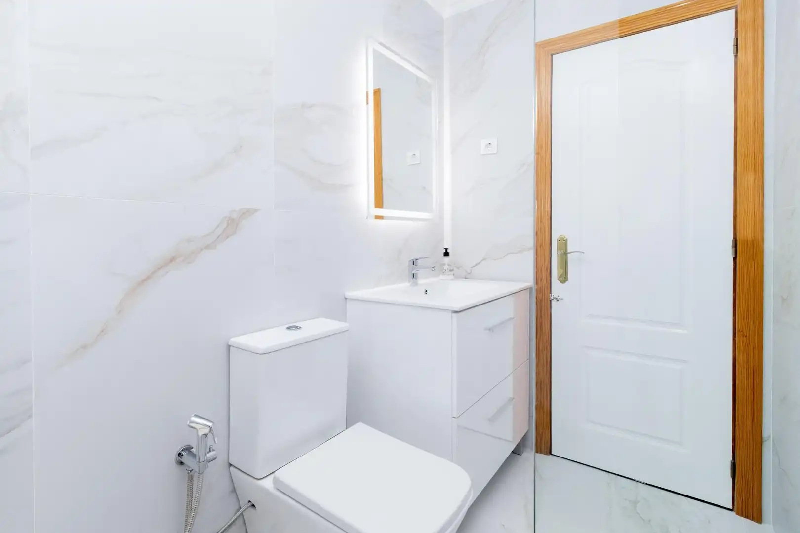 Bathroom of Houses for sale in Orihuela  with Air Conditioner and Terrace