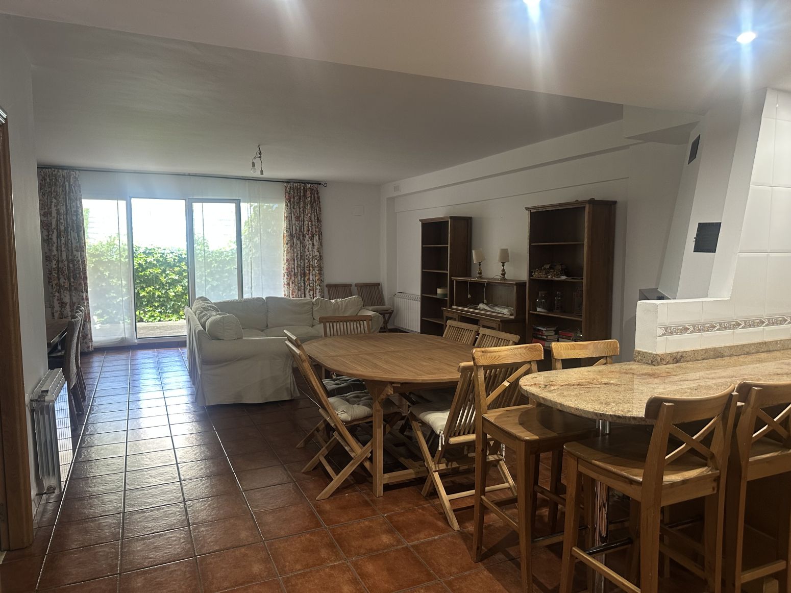 Menjador de Casa adosada en venda en Laguardia amb Calefacció, Jardí privat i Terrassa