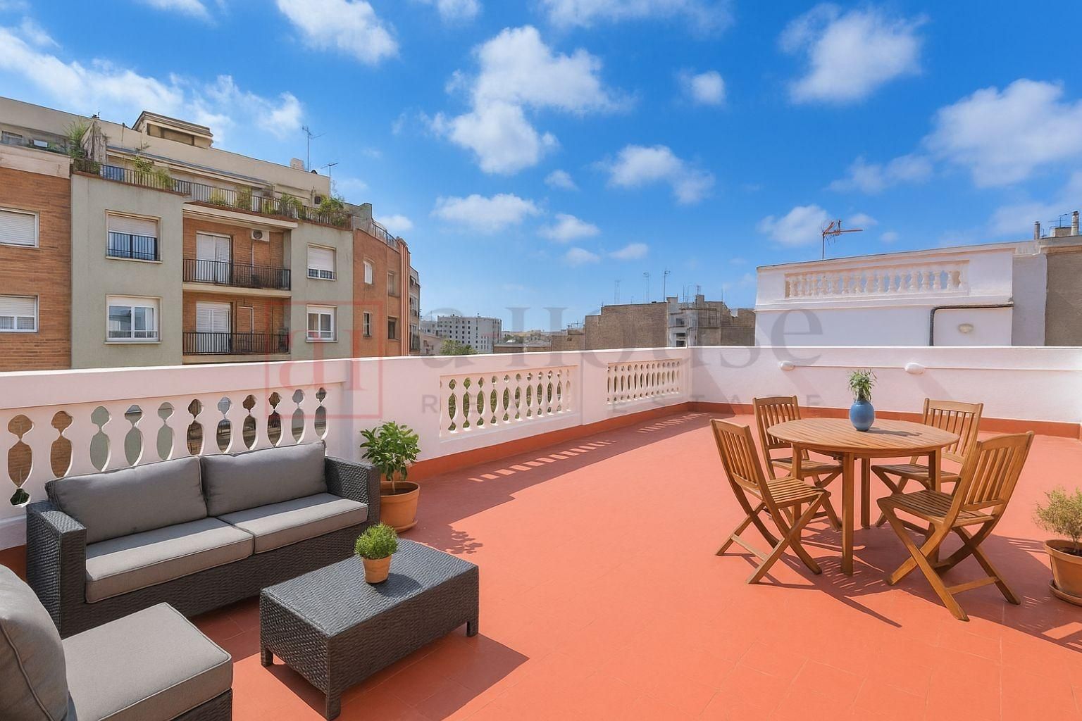 Terrassa de Àtic en venda en  Barcelona Capital amb Aire condicionat, Parquet i Terrassa