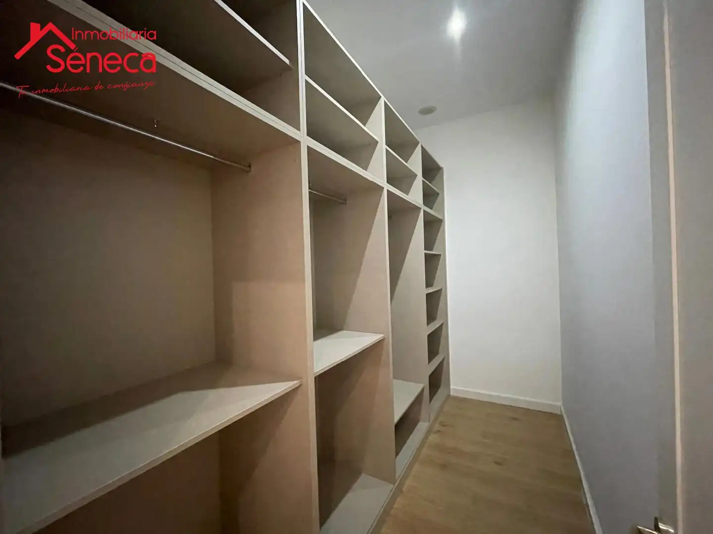 Habitación de Piso en venta en Córdoba con Aire acondicionado, Calefacción y Terraza