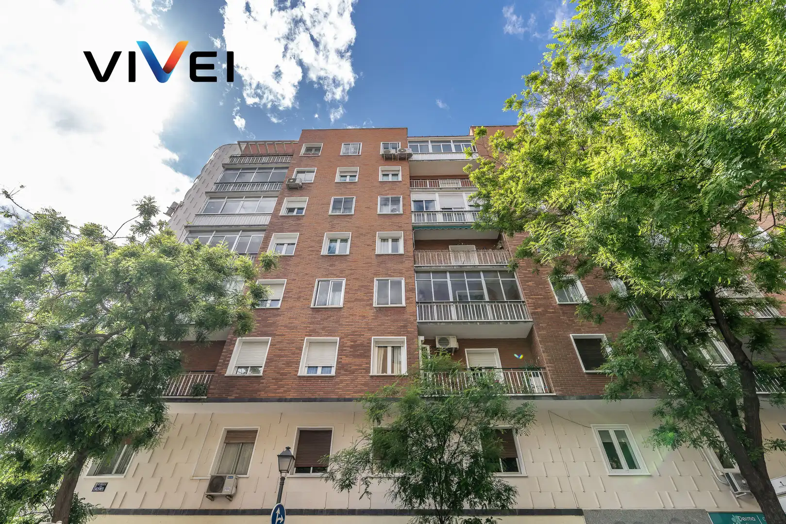 Exterior view of Flat for sale in Madrid  with Heating
