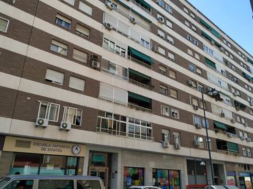 Local comercial en venda a Genil