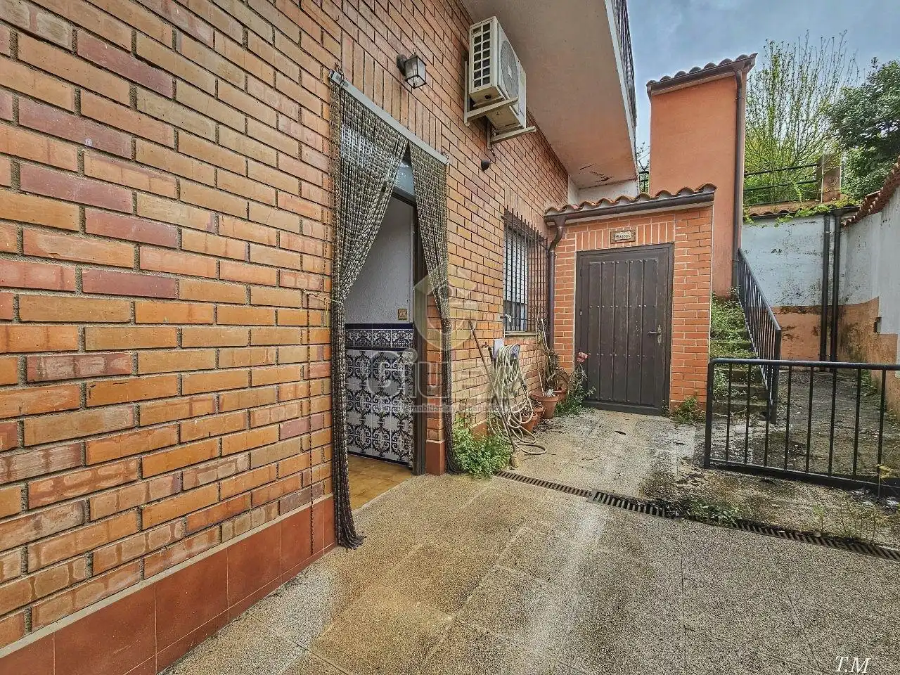 Exterior view of Houses for sale in Perales del Puerto  with Heating, Private garden and Terrace