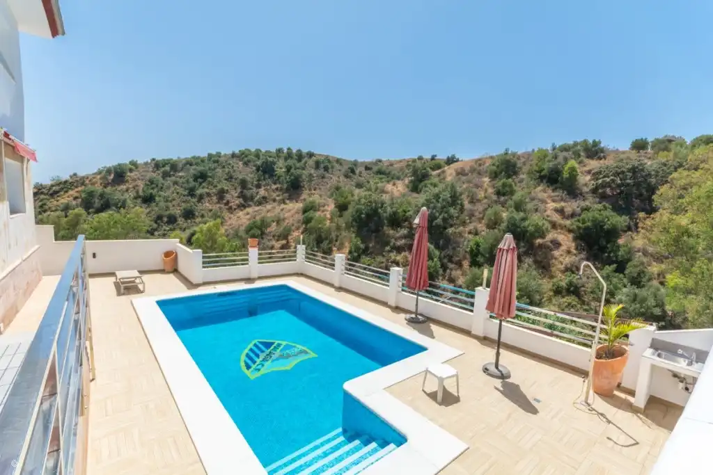 Villa avec piscine à vendre à Mijas pueblo