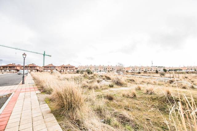 Terreno residencial en Venta en Juan Carlos I, S/N en Hervencias