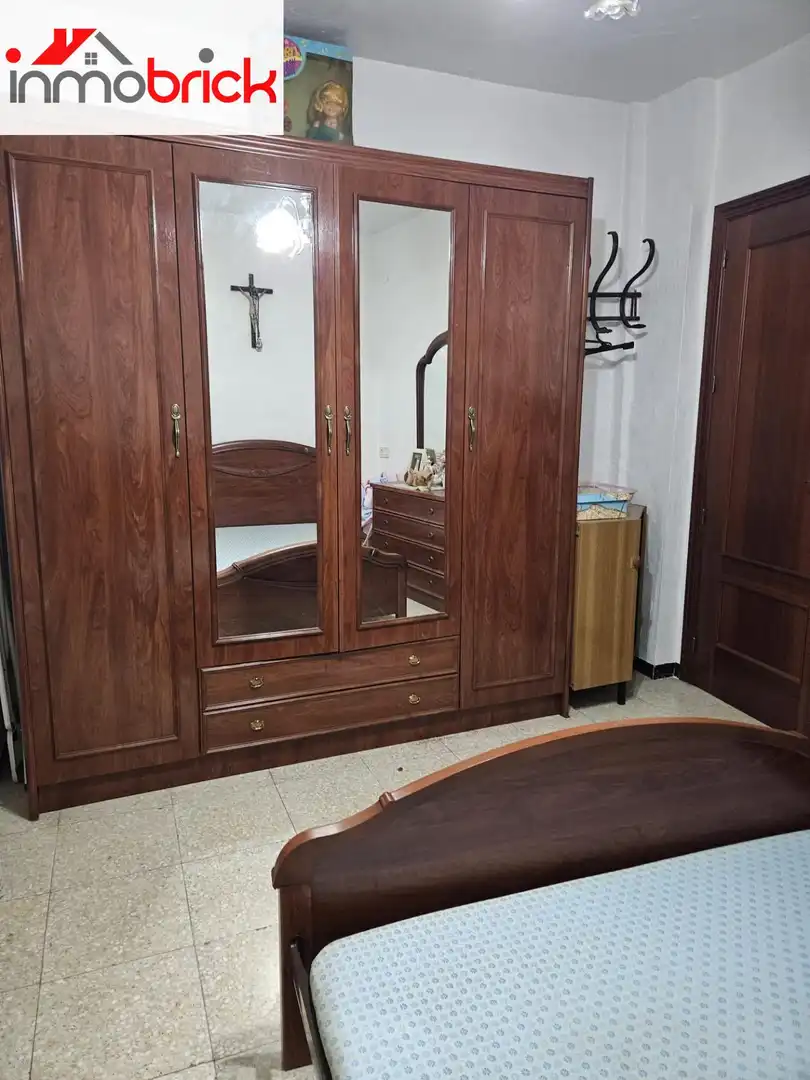 Dormitori de Casa o xalet en venda en Rute