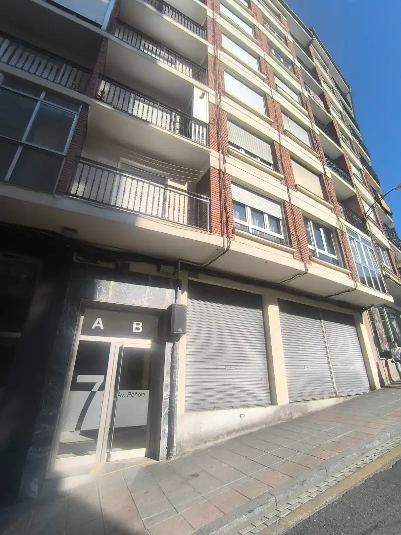 Local comercial en venda a Peñota Etorbidea