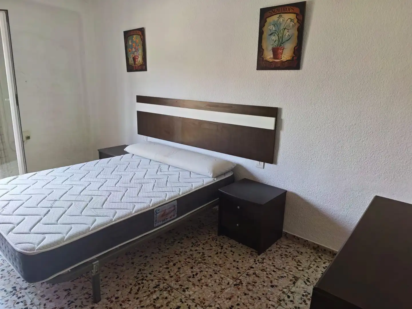 Habitación de Piso en venta en Granada con Balcón