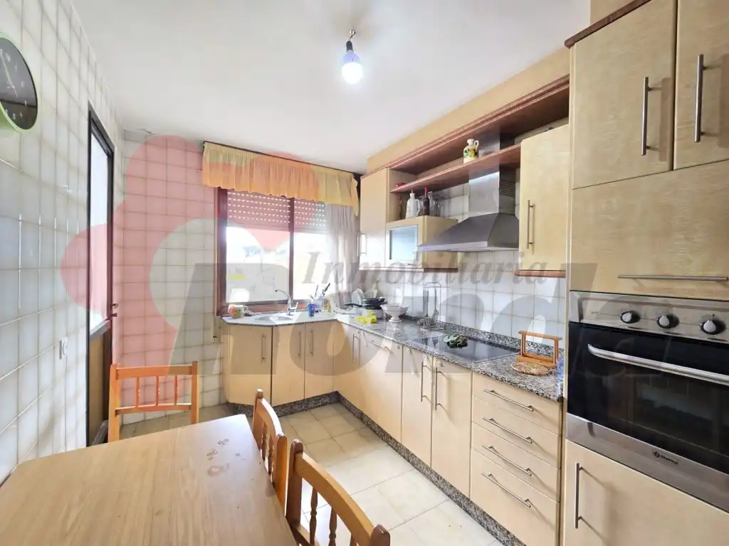 Cocina de Ático en venta en Vilalba