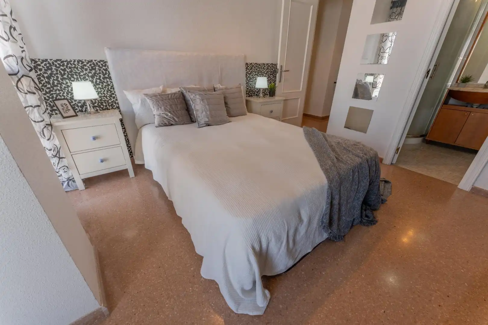 Habitación de Piso en venta en Elche / Elx con Aire acondicionado y Balcón