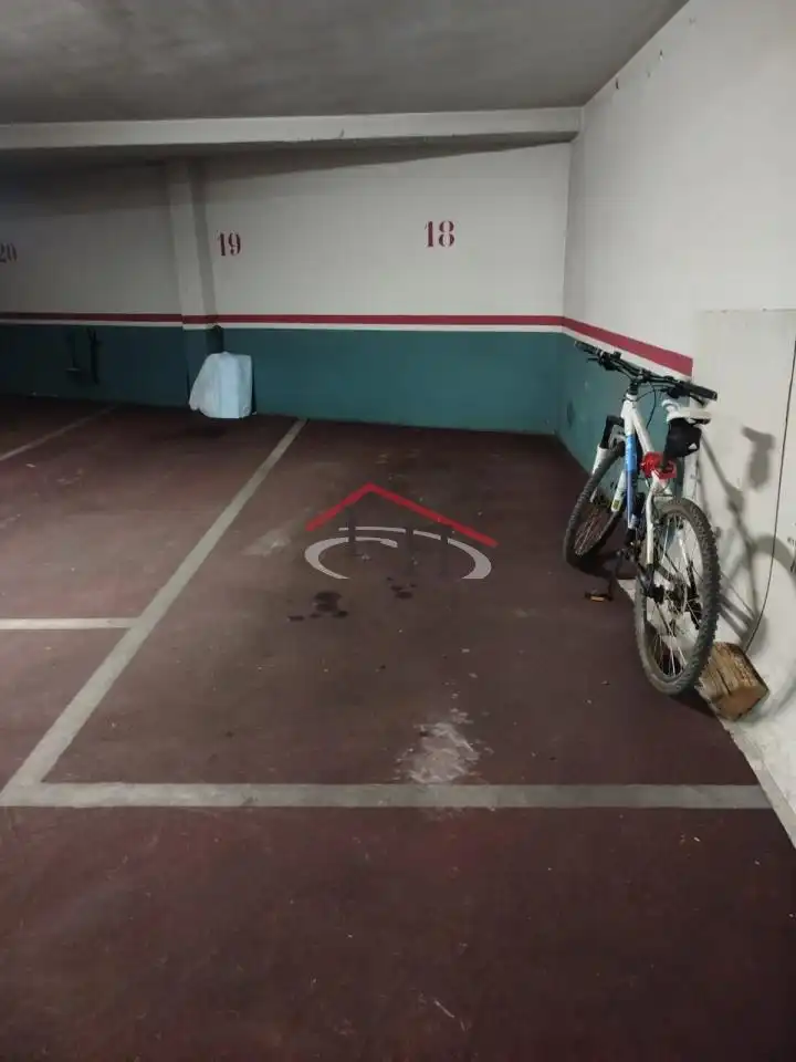Apartamento de alquiler en AZORIN, Trobajo del Camino