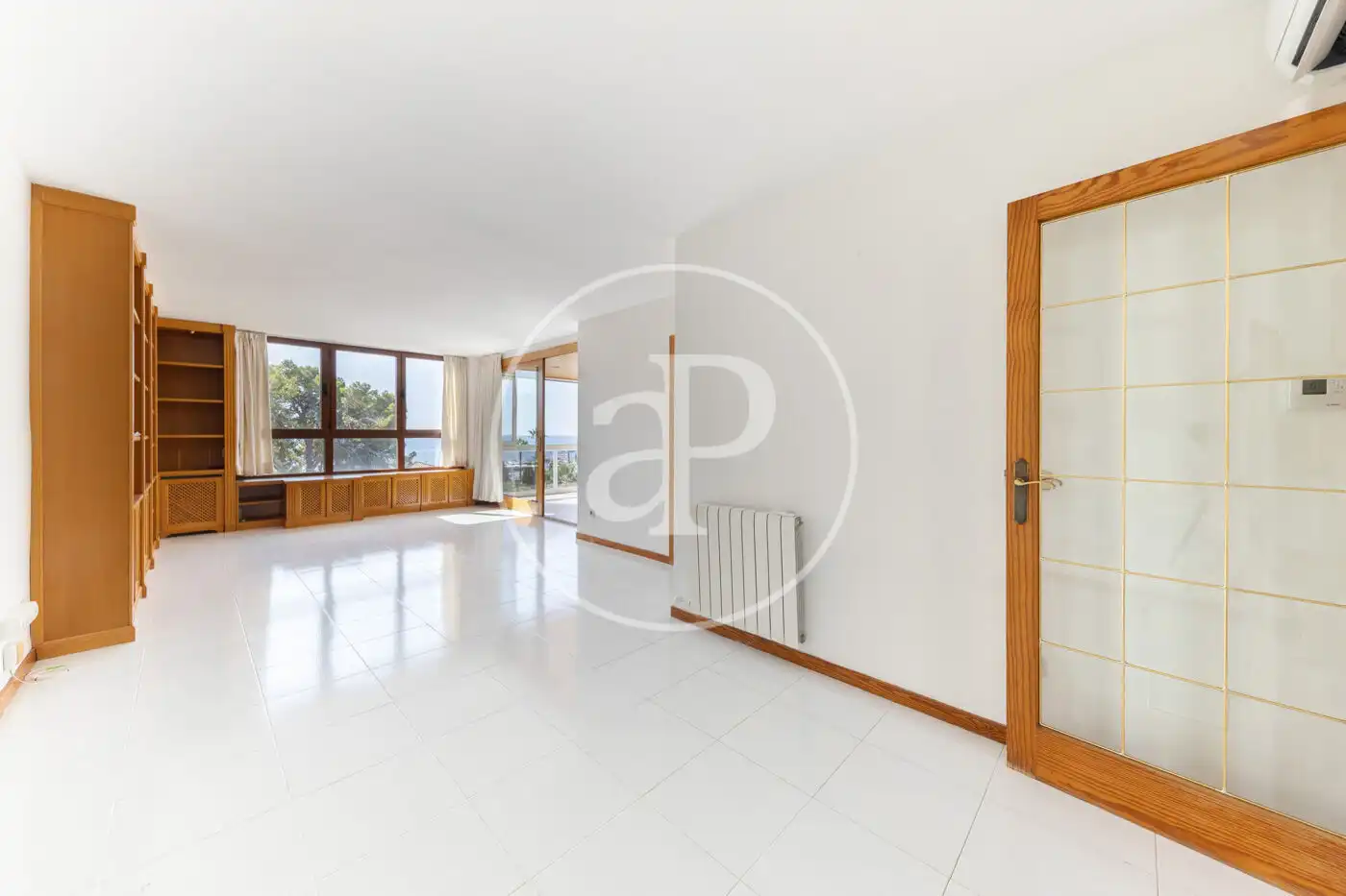Wohnzimmer von Wohnung zur Miete in  Palma de Mallorca mit Klimaanlage, Heizung und Privatgarten