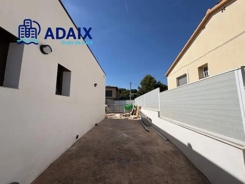 Jardín de Casa o chalet en venta en Roda de Berà con Calefacción, Terraza y Piscina