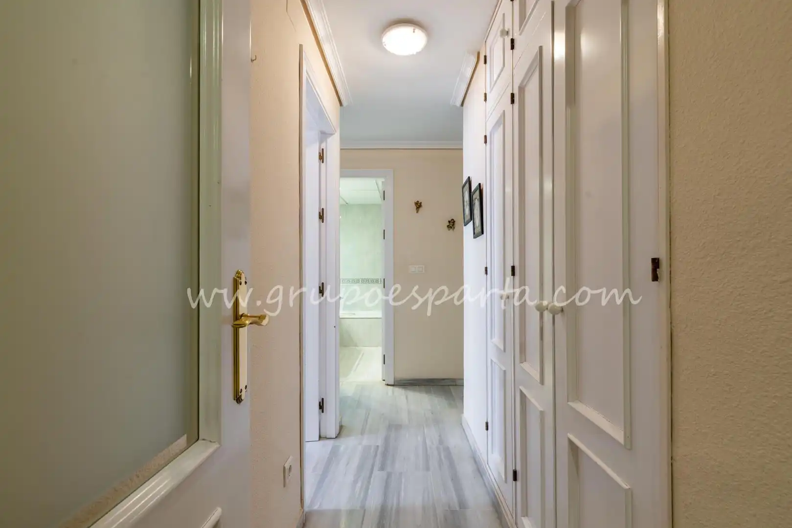 Flat for sale in Sevilla  with Air Conditioner and Terrace