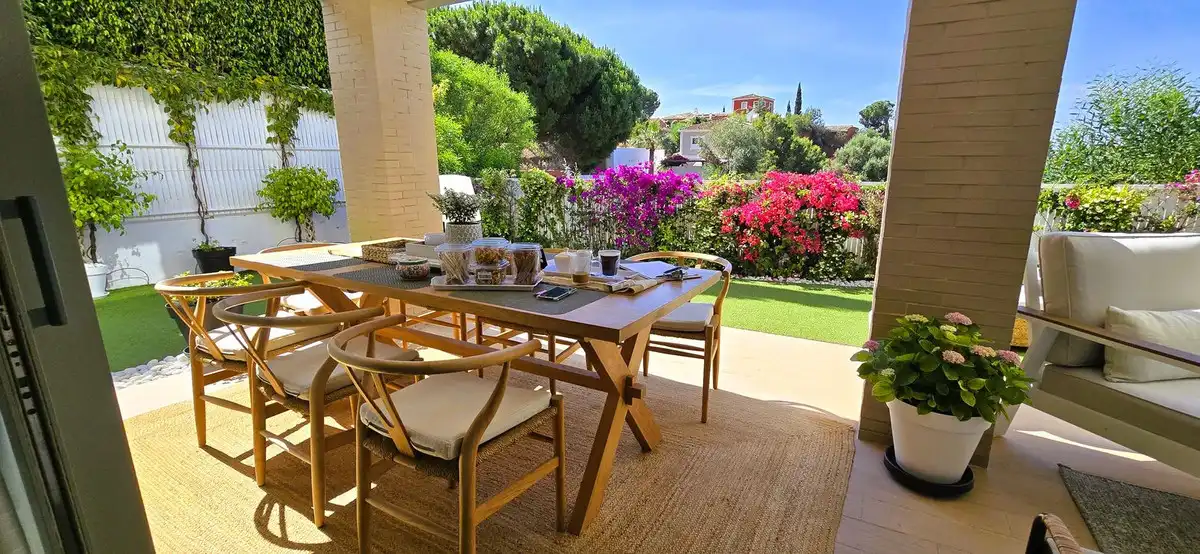 Terraza de Casa adosada en venta en Mijas con Aire acondicionado, Calefacción y Jardín privado