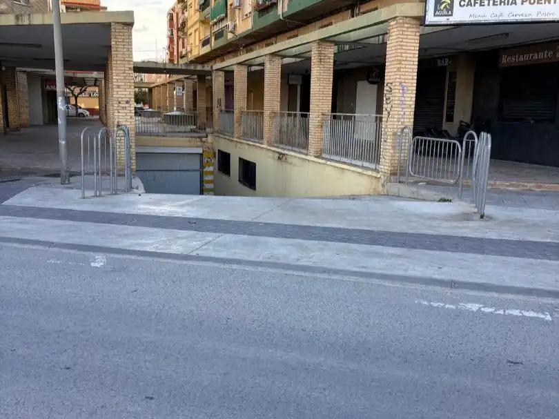 Vista exterior de Garaje en venta en Alicante / Alacant