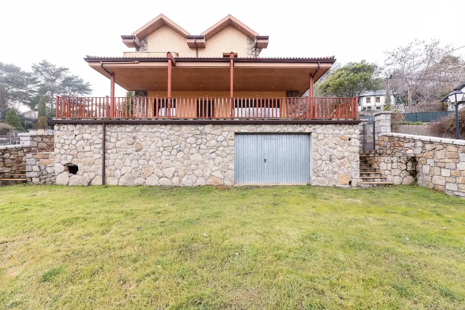 Vista exterior de Casa o chalet en venta en Cercedilla con Jardín privado, Terraza y Trastero
