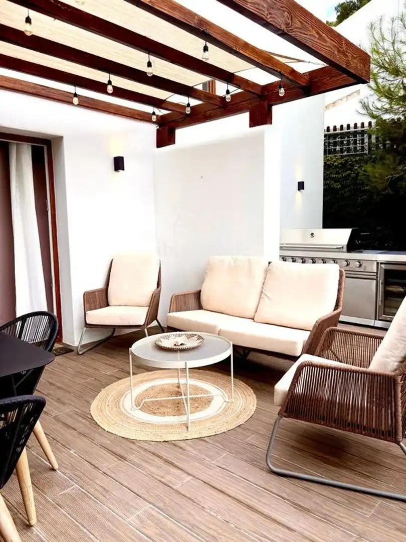 Casa adosada en venta en Mont Blanc, Santa Eulària