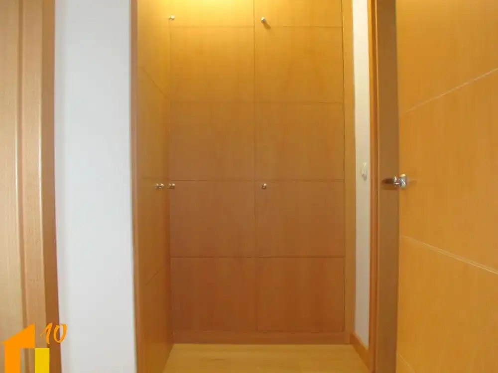 Piso de alquiler en Burgos con Calefacción y Trastero