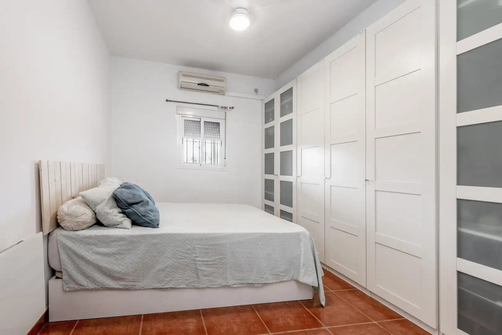Bedroom of Houses for sale in La Rinconada  with Air Conditioner, Heating and Private garden