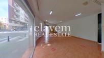 Exterior view of Premises for sale in  Barcelona Capital