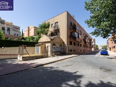 Piso con piscina en venta en Calle LAGUNA DE LA MOSCA