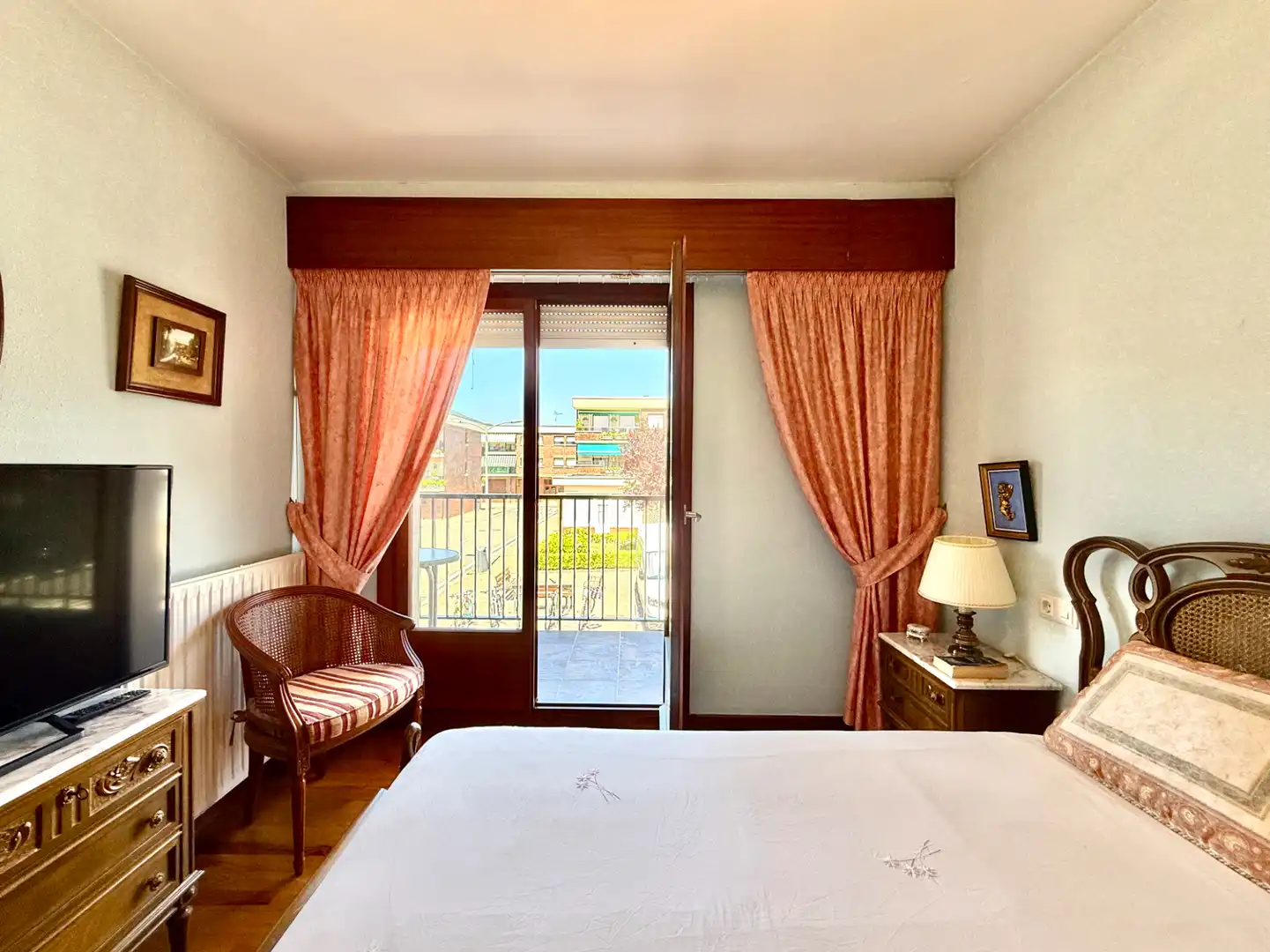 Schlafzimmer von Wohnung zum Verkauf in Hondarribia mit Heizung, Abstellraum und Balkon