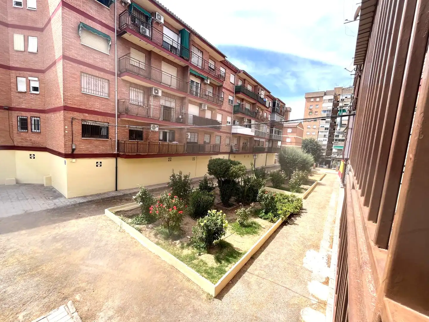 Piso con terraza en venta en Francisco de Paula Valladar Serrano, imagen 11