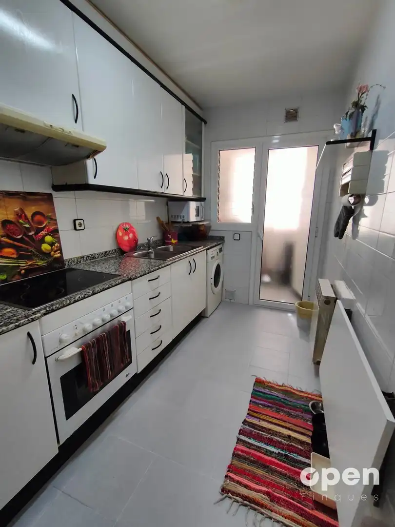Cuina de Pis en venda en Terrassa amb Aire condicionat, Calefacció i Parquet