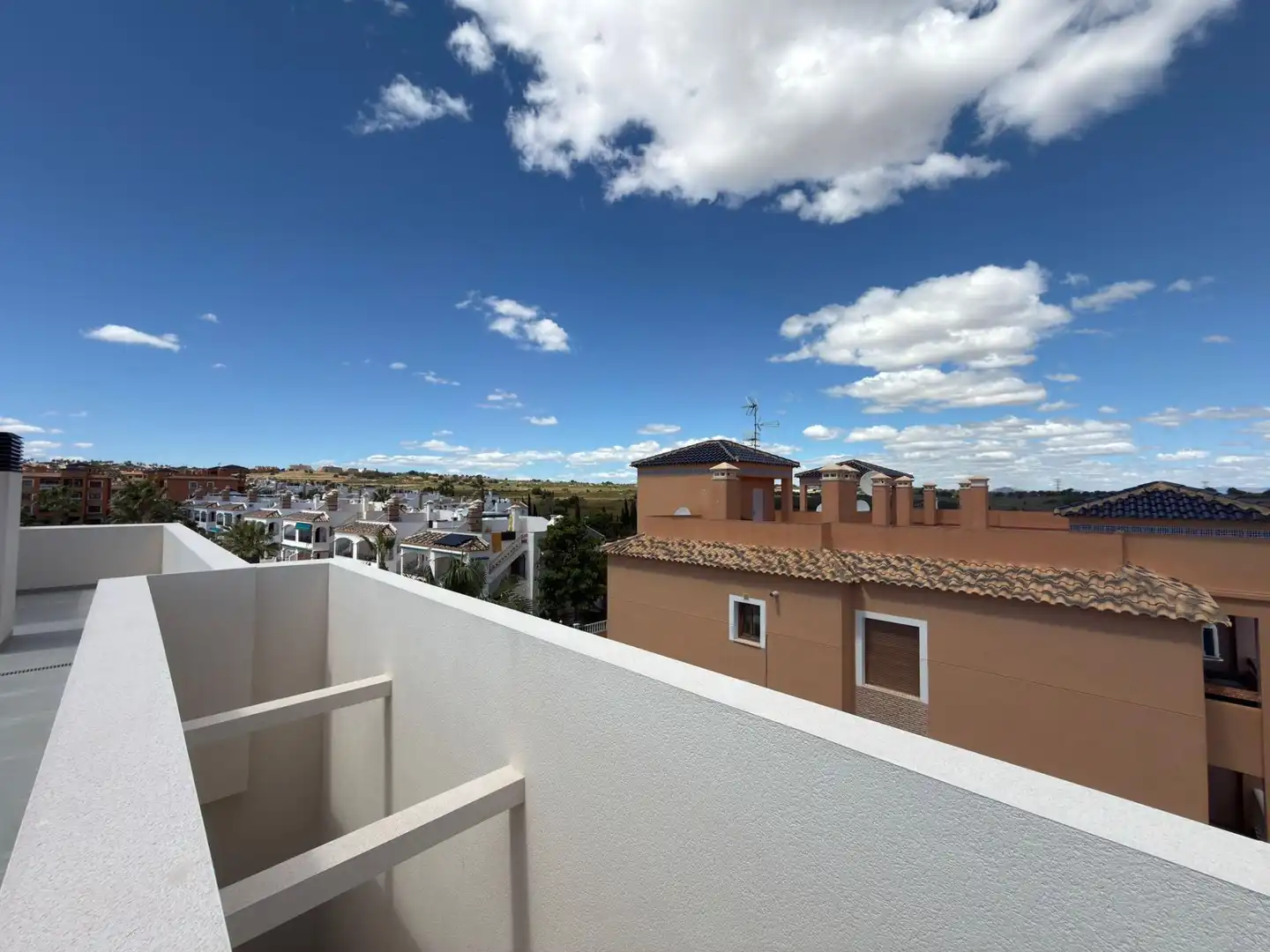 Vista exterior de Ático en venta en Orihuela con Terraza y Amueblado