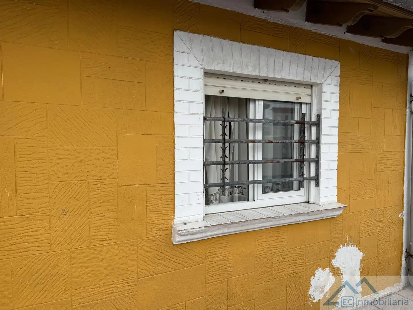 Vista exterior de Casa adosada en venta en Santander
