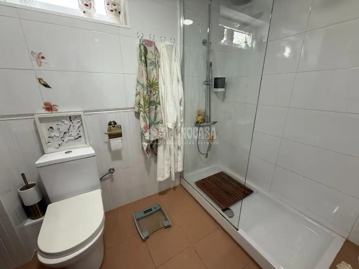 Baño de Piso en venta en Madrid con Aire acondicionado y Calefacción