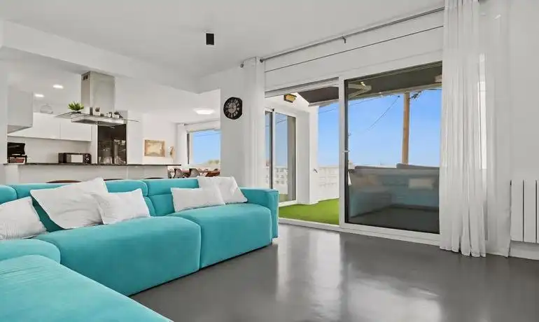 House with pool for sale in Carrer DE CORDOVA 25, imagen 19