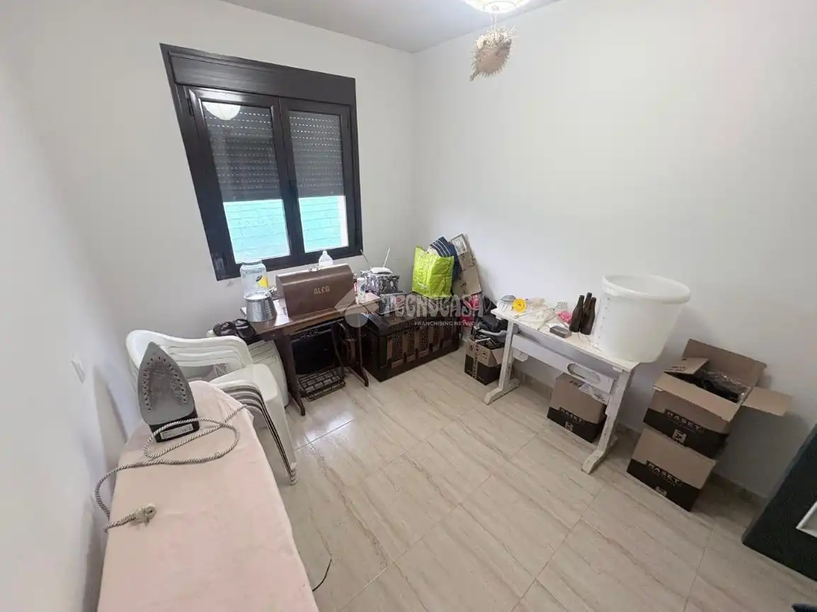 Casa adosada en venta en Velada con Aire acondicionado, Calefacción y Jardín privado