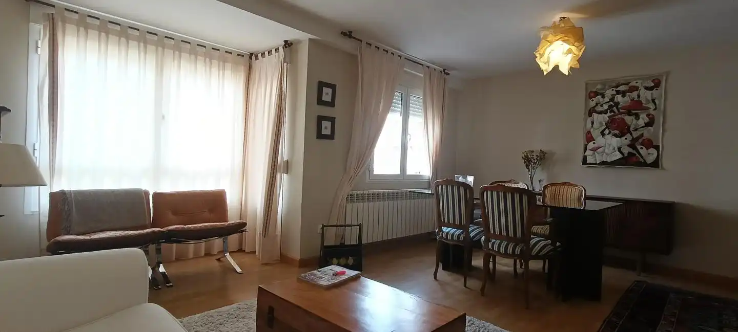 Living room of Flat for sale in León Capital   with Heating, Parquet flooring and Terrace
