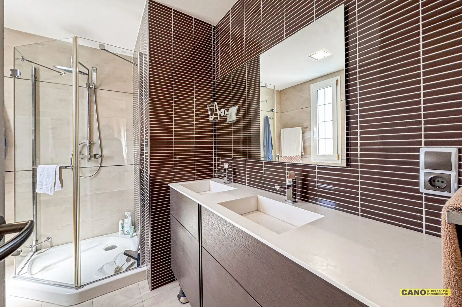 Bathroom of Houses for sale in Roquetas de Mar  with Terrace, Storage room and Swimming Pool