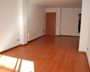 Flat to rent in Carrer de Joan Fernàndez I Comas, Cornellà de Llobregat