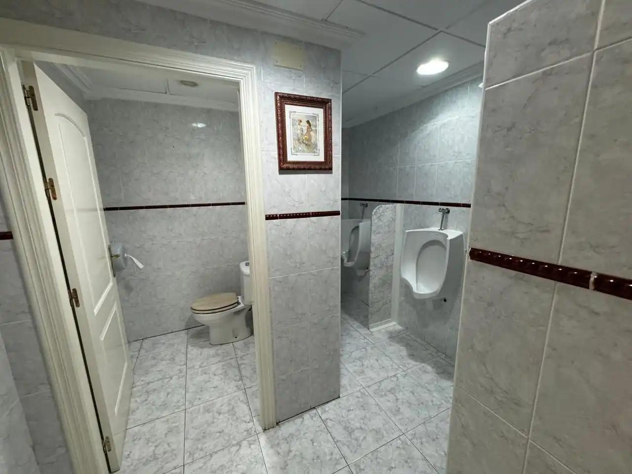 Baño de Local en venta en Guardamar del Segura con Aire acondicionado, Calefacción y Terraza